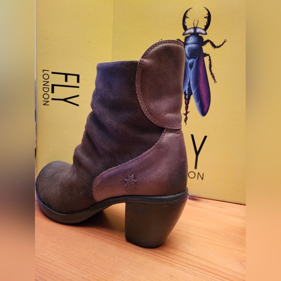 Fly London. Hota ankle boot. Olive Sludge. Women's 38 - Picture 3 of 8